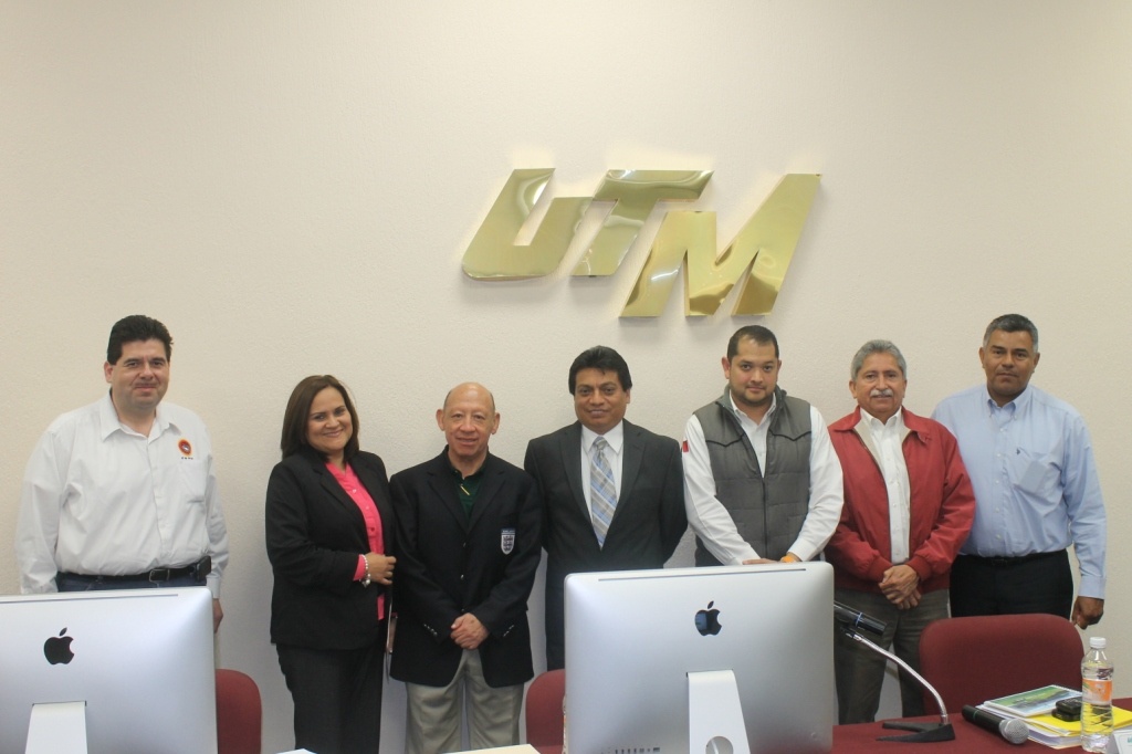 Rinde informe rector de Universidad Tecnológica de Matamoros