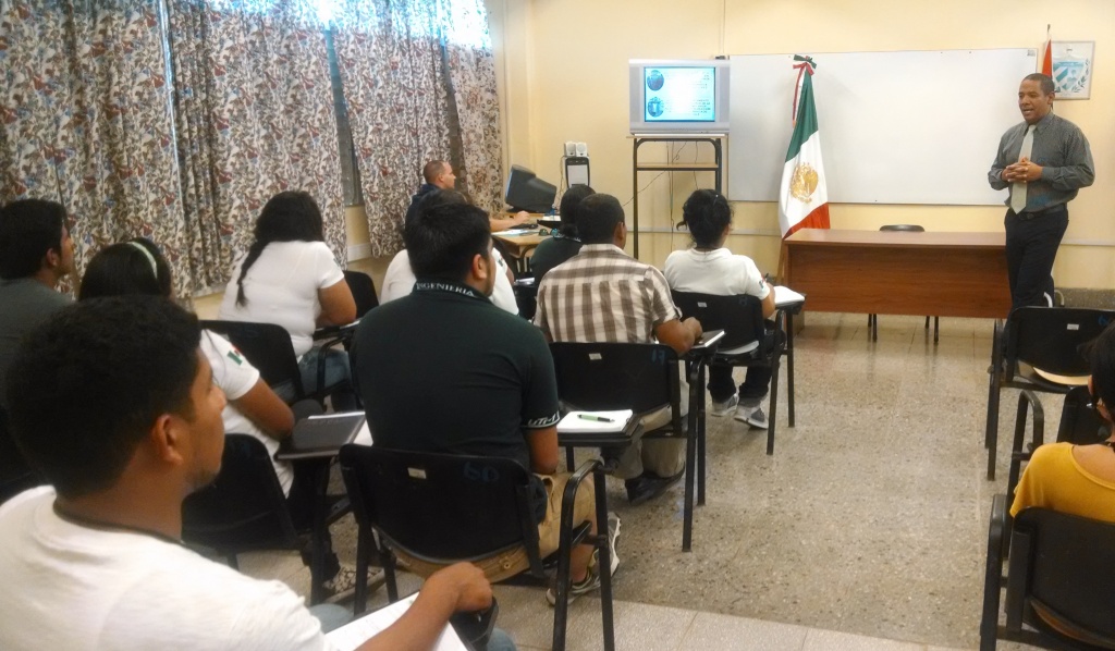 Viajan alumnos de UTM a Cuba