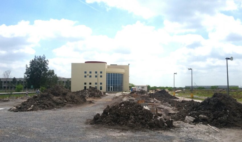 El Gobierno del Estado autorizó la construcción de canchas deportivas en instalaciones de la UT Matamoros.