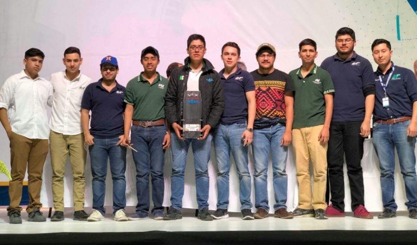 ESTUDIANTES DE LA UTM HACEN EL UNO – DOS EN EL TORNEO NACIONAL DE ROBÓTICA.