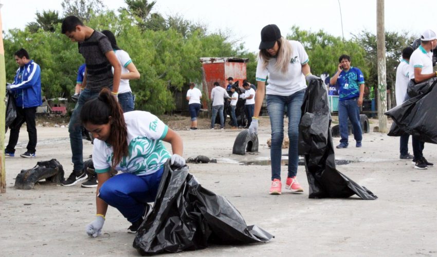La UTM prosigue con su mejora continúa y realiza acciones de limpieza en Las Escolleras.