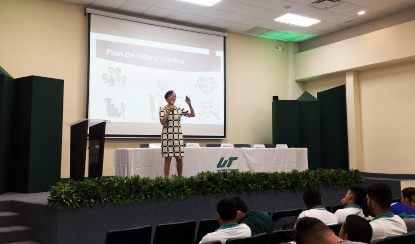 UTM OFRECE A SUS ESTUDIANTES CONFERENCIA “PLAN DE VIDA Y CARRERA”.