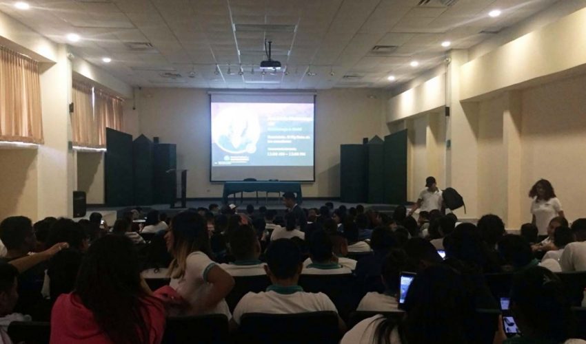 CONFERENCIA PARA ALUMNOS DE LA UT MATAMOROS, SEMANA NACIONAL DEL EMPRENDEDOR.
