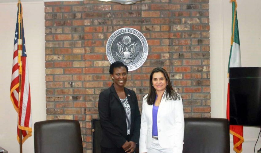 LA RECTORA DE LA UTM, DRA. IVETT BERMEA VÁZQUEZ ASISTE A LA PRESENTACION DE LA NUEVA CONSUL DE ESTADOS UNIDOS EN MATAMOROS.