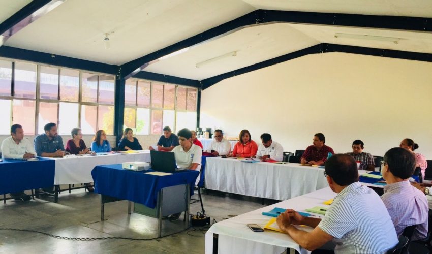 UT MATAMOROS FIRMA CONVENIO PARA SER PARTE DEL CONSEJO DE VINCULACION DE CTIS 130 DE VALLE HERMOSO.