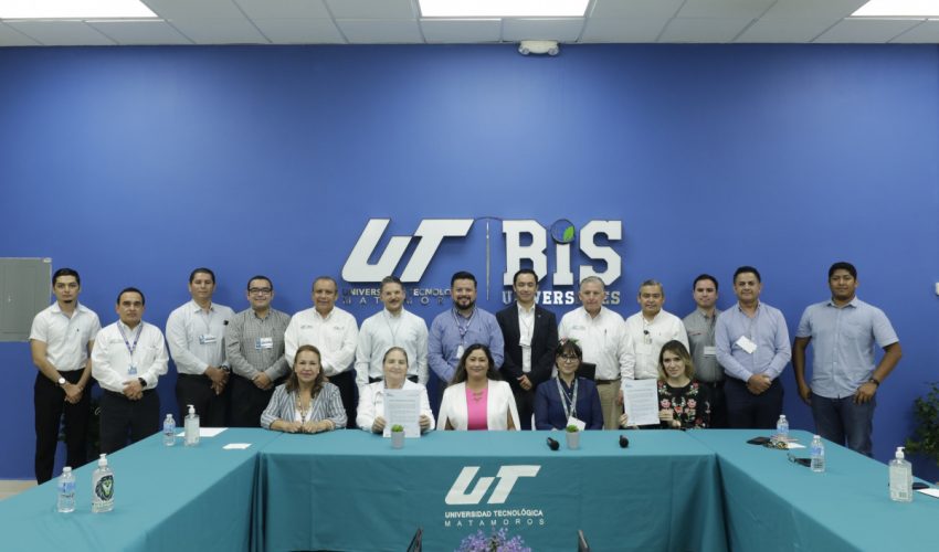 Firma de Convenio con la empresa Merit