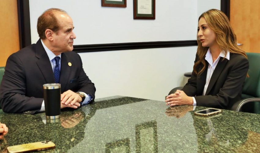 UTMatamoros visita al South Texas College.
