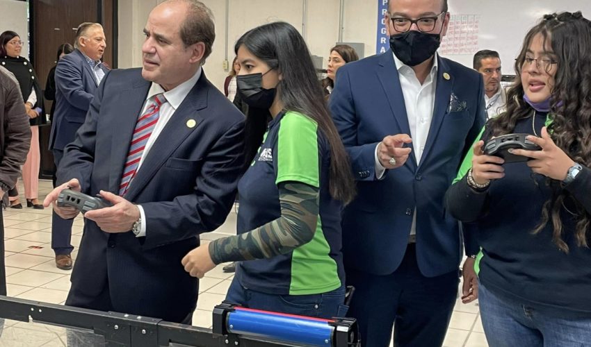 UTMatamoros recibe visita de South Texas College