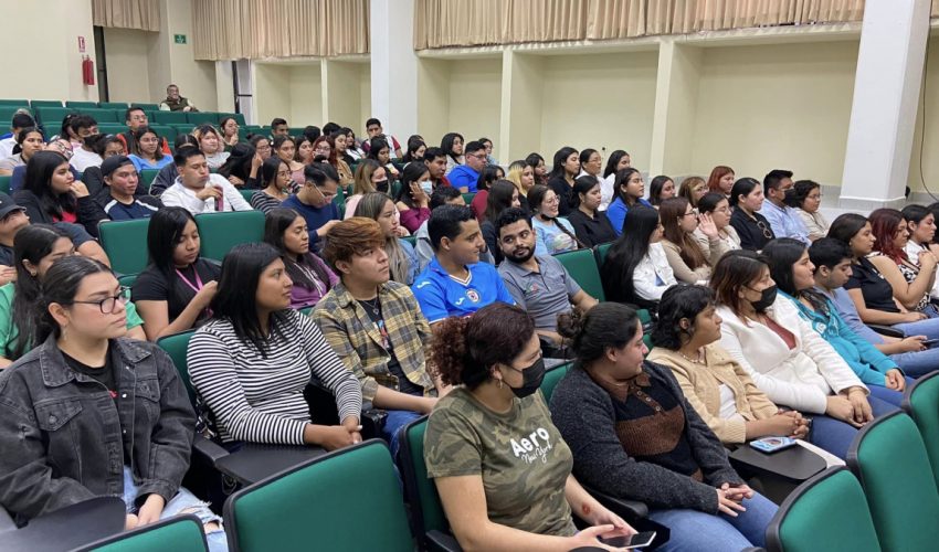 UTM ofrece a sus estudiantes la Conferencia “Ser director ejecutivo o Ser empresario”.
