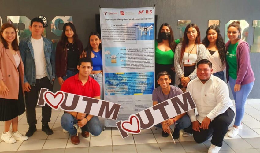 Exposición de Pósteres en “Tecnologías Disruptivos en el Comercio Exterior”