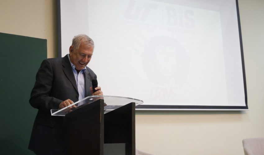 UTM realiza Conferencia “Empresa en tu aula: Liderazgo para los equipos de trabajo”