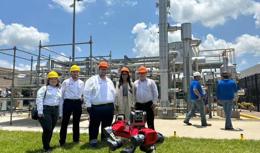 UTMatamoros busca fortalecer lazos con el Colegio Brazosport de Lake Jackson, Texas