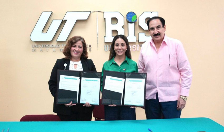 Firma de convenio de colaboración con el Hospital San Charbel
