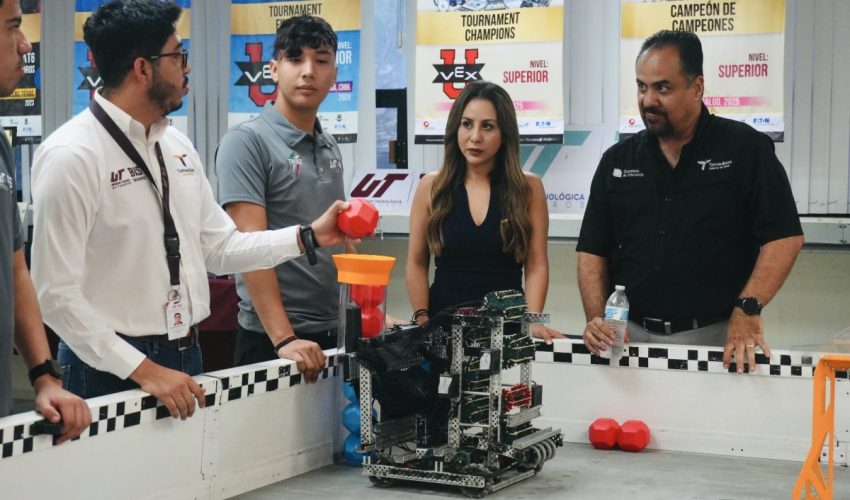 Visita del Dr. Igor Crespo Solís, Subsecretario de Educación, a la Universidad Tecnológica de Matamoros